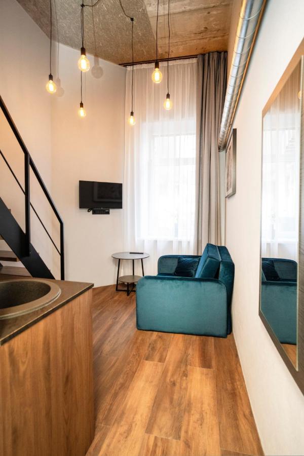 קובנה Teeny Tiny Lofts In Center מראה חיצוני תמונה